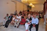 El público asistente a la charla de Tico Medina sobre los "granos de mi Graná" se divirtió con sus anécdotas
11/08/2012
FOTO: ANTONIO ARENAS