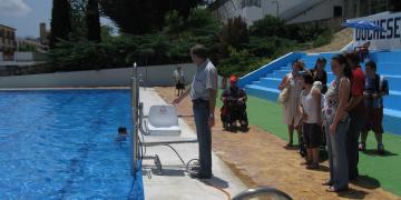 2010-silla-piscina