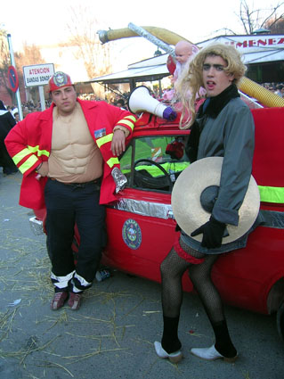 El bombero y la corista