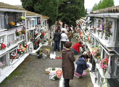  Cementerio de Alhama, el uno de noviembre de 2008 