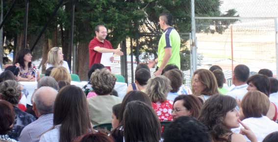  Los alumnos recibieron el diploma de final del ciclo 