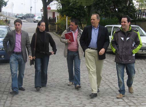  Llegada al ayuntamiento alhameño 