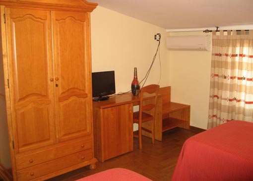  Interior de una de las habitaciones 