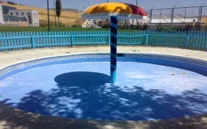  Piscina infantil 