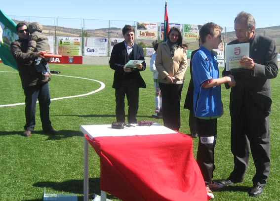  Iván Benítez, joven promesa del fútbol sala, ahora fichado por la seccción granadina 